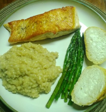 pan seared salmon with crispy skin, asparagus and parmesan risotto